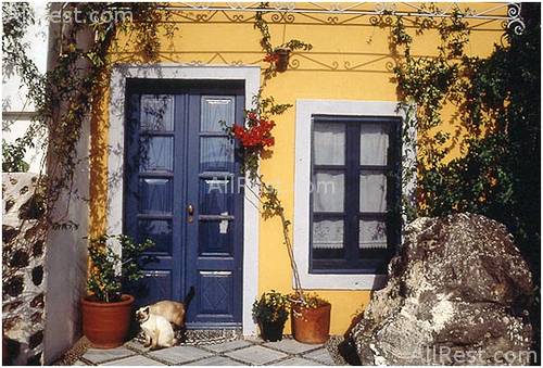 Lava Oias Traditional Houses 5